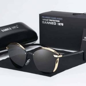 BANNED 1976 LUX női napszemüveg – UV400 védelem – Többféle szín – Ajándék doboz,és kendő – Fekete